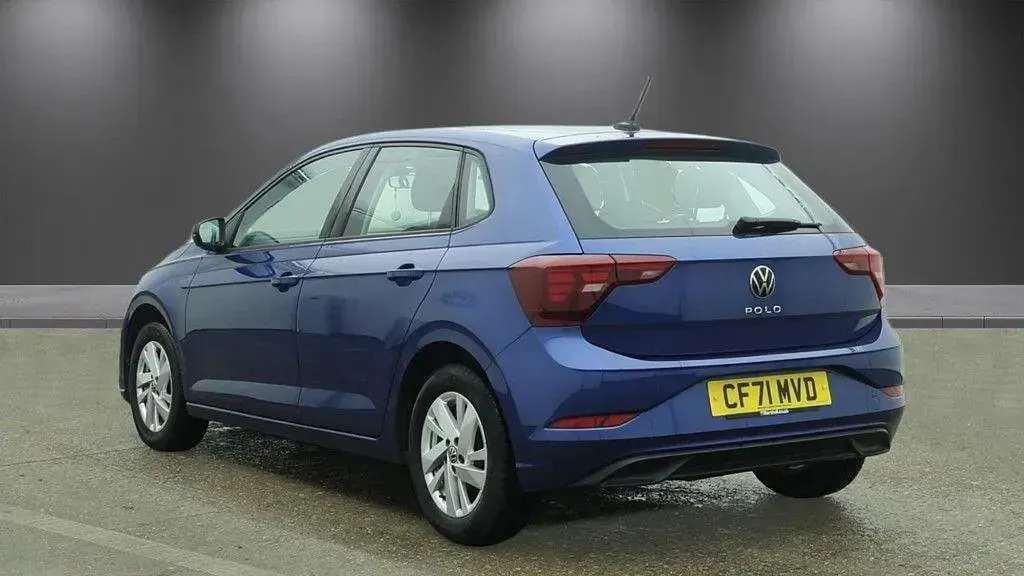 Used VW Polo Life 95 HP (69 kW) 2021 Blue Hatchback