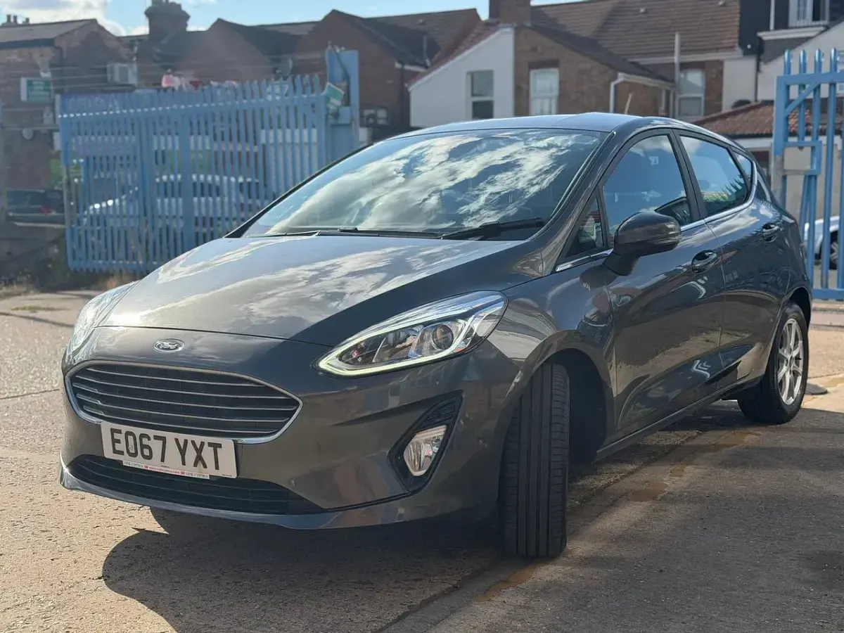 Used Ford Fiesta Zetec 2017 Grey Hatchback
