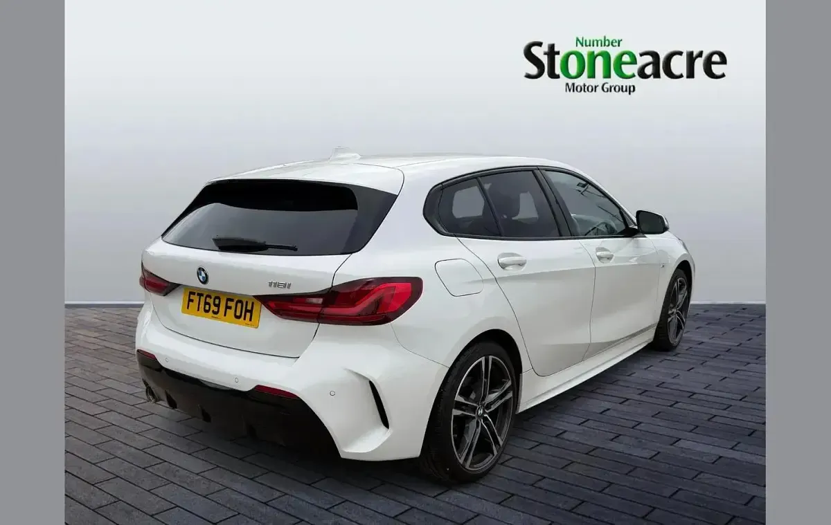 Used BMW 118 M Sport 138 HP (101 kW) 2020 White Hatchback