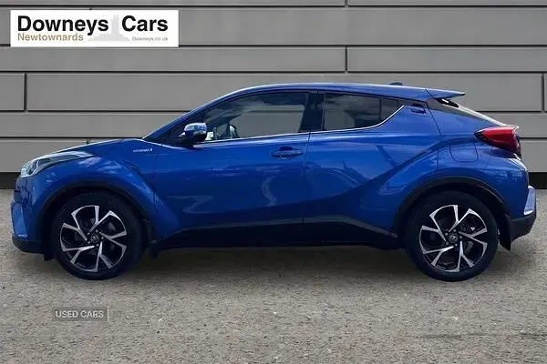 Used Toyota C-HR Design 122 HP (89 kW) 2019 Blue SUV