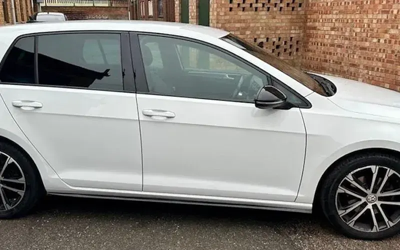 Used VW Golf VII SE 125 HP (91 kW) 2017 Hatchback