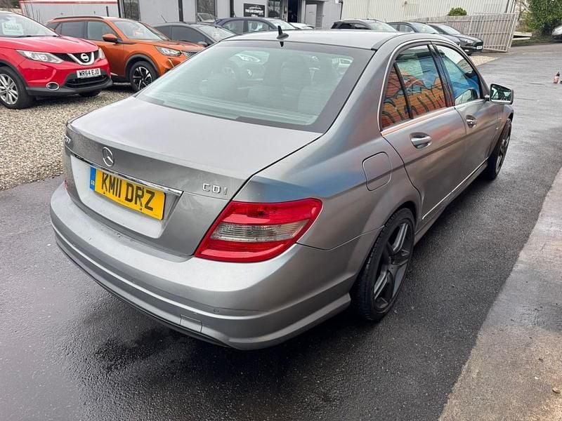 Used Mercedes C250 204 HP (150 kW) 2011 Silver Sedan