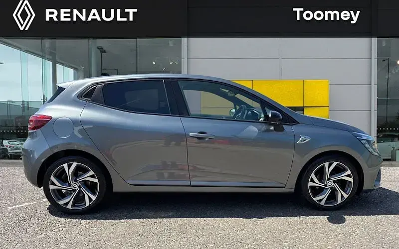 Used Renault Clio RS Line 90 HP (66 kW) 2023 Grey Hatchback