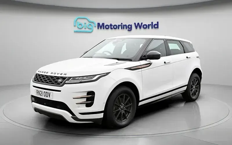 Usado Land Rover Range Rover evoque R-Dynamic 166 HP (122 kW) 2023 SUV