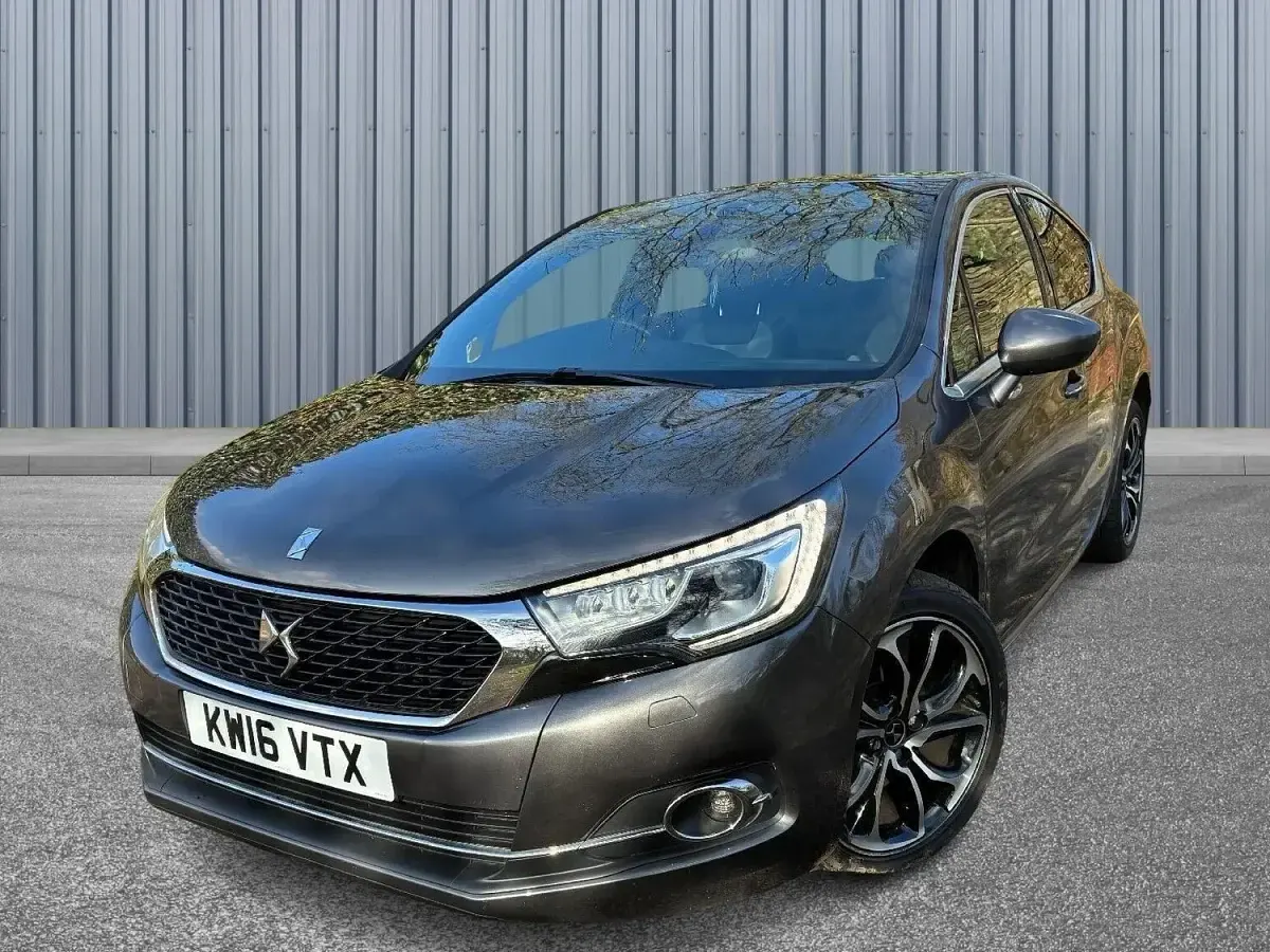 Used DS Automobiles DS4 Prestige 150 HP (110 kW) 2016 Grey Hatchback