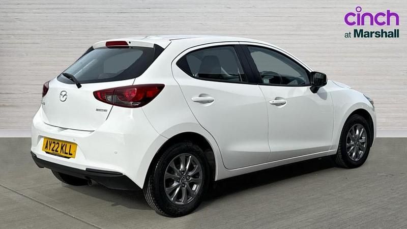 Used Mazda 2 75 HP (55 kW) 2022 White