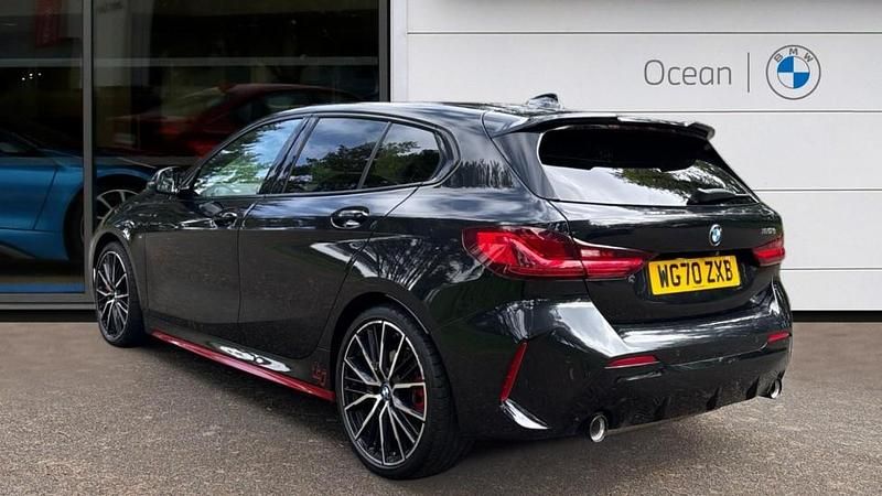 Usado BMW 128 Comfort Edition 261 CV (191 kW) 2021 Negro Utilitario