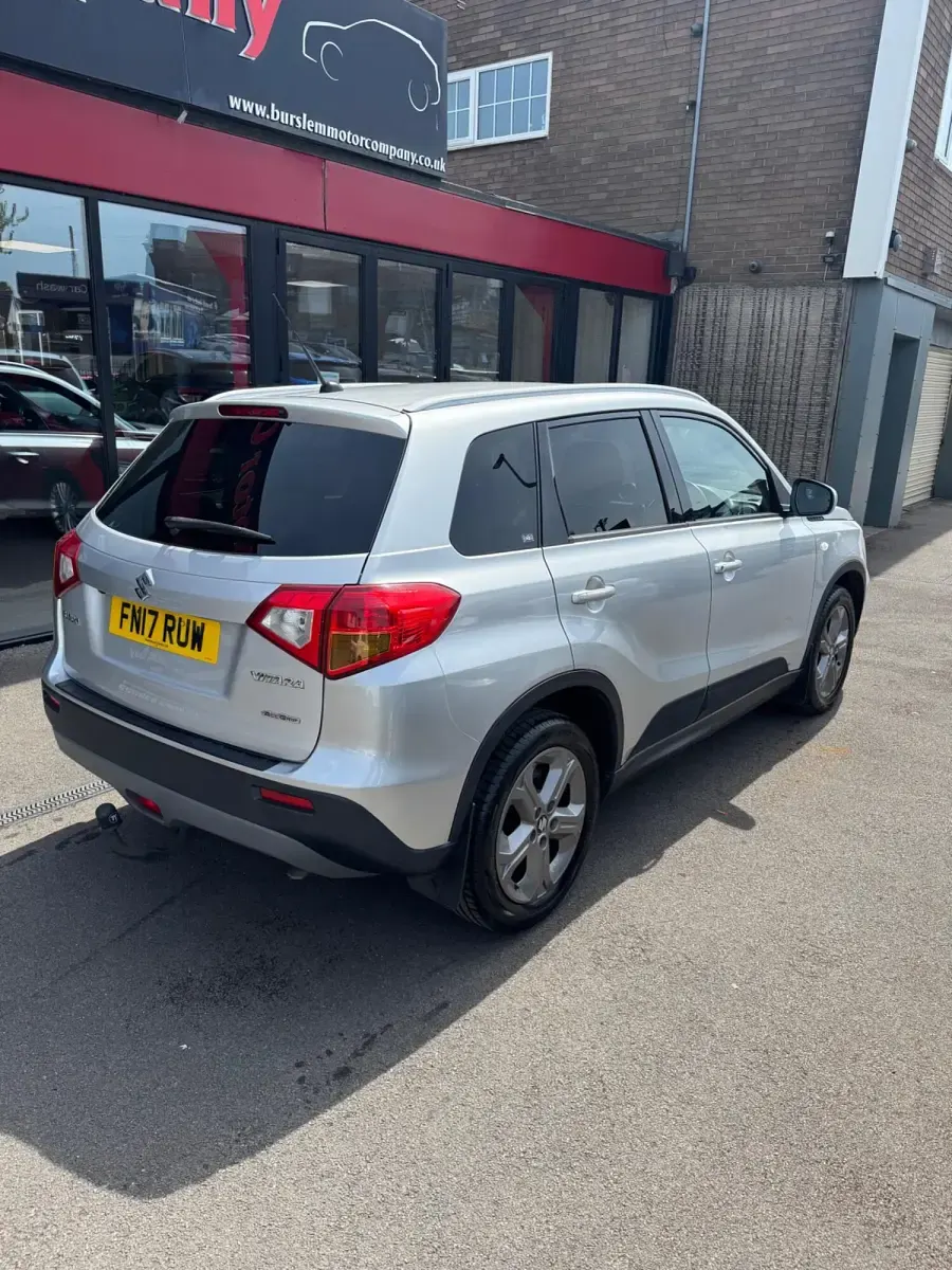 Used Suzuki Vitara SZ-T 120 HP (88 kW) 2017 Silver SUV