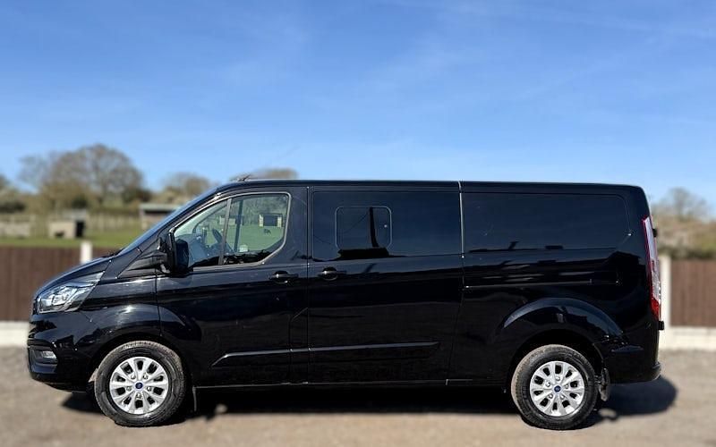 Używany Ford Transit Custom Limited 131 KM (96 kW) 2023 Van