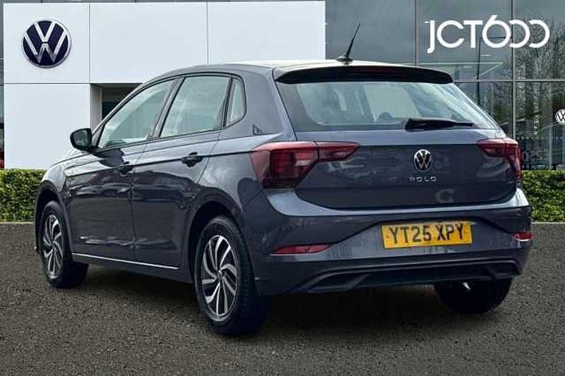 Used VW Polo 80 HP (58 kW) 2025 Hatchback