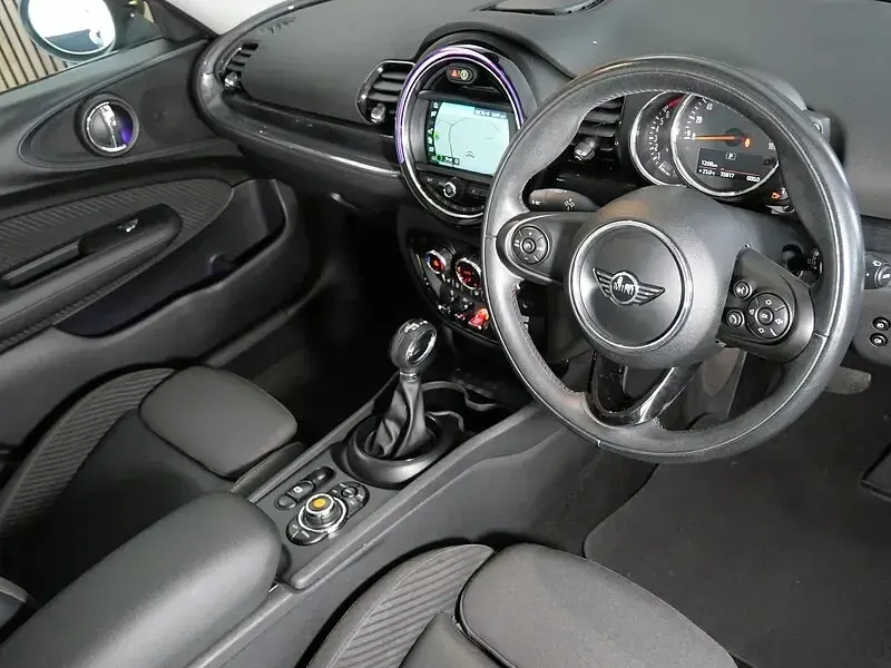 Used Mini Cooper Clubman 136 HP (100 kW) 2018 Blue Estate