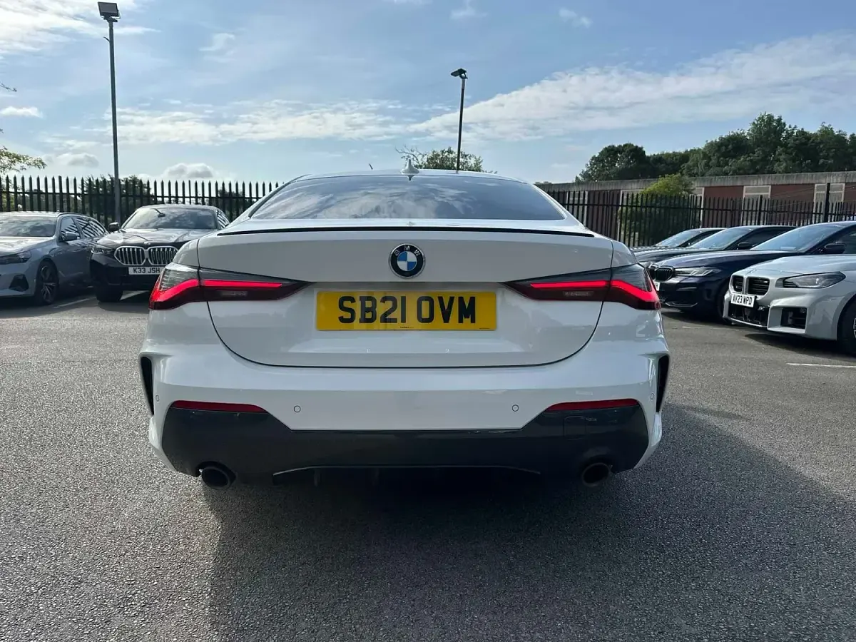 Used BMW 420 Coupé M Sport 192 HP (141 kW) 2021 Alpine white Coupe