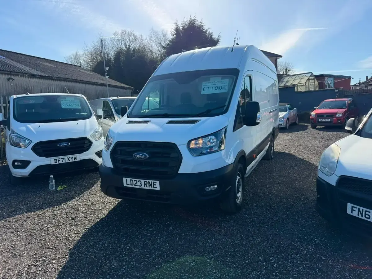 Used Ford Transit 130 HP (95 kW) 2023 White Van