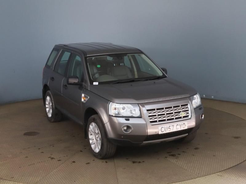 Grey Used 2010 Land Rover Freelander 2 SE SUV | £2,990 (Good price) - Image 1/4