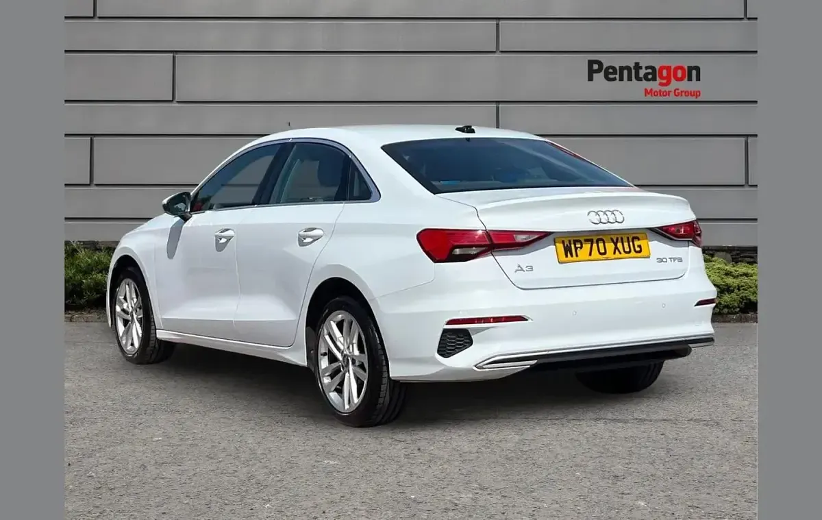 Used Audi A3 Sport 108 HP (79 kW) 2021 White Sedan
