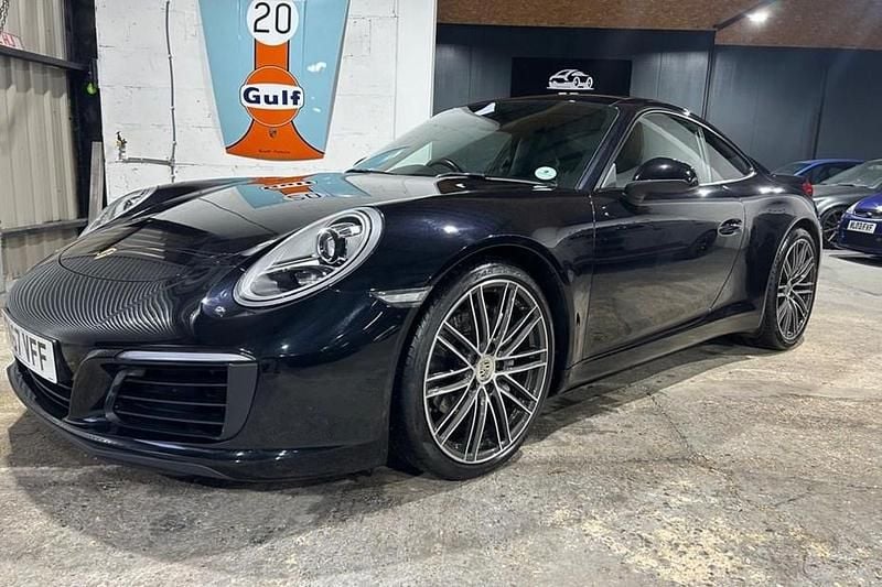 Used Porsche 911 Carrera 370 HP (272 kW) 2017 Coupe