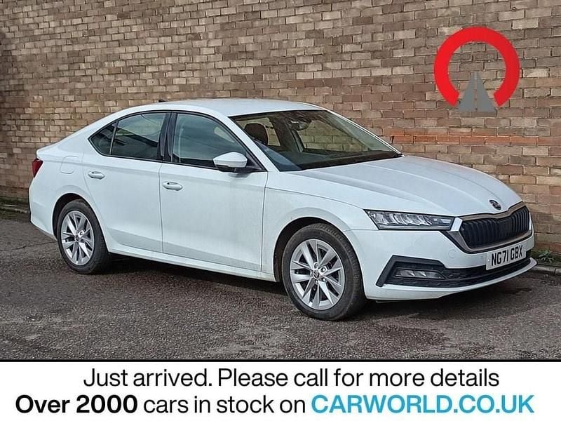Used Skoda Octavia SE Technology 2021 White Hatchback