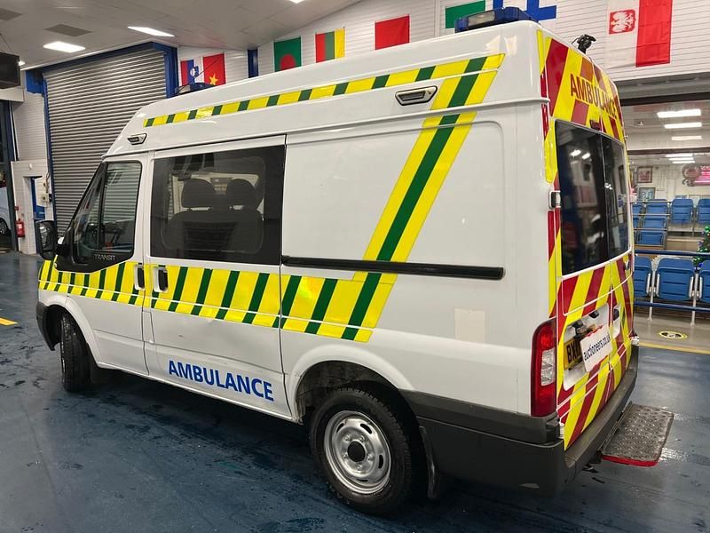 Used Ford Transit 125 HP (91 kW) 2013 White Van