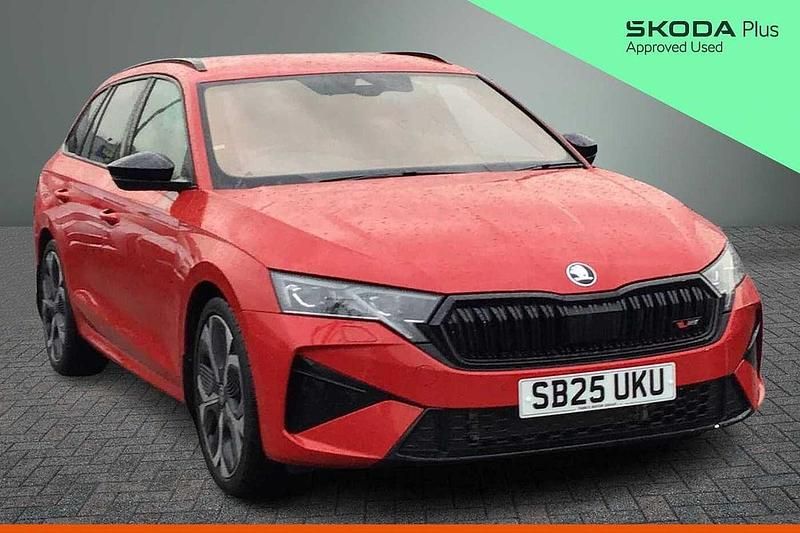 Used Skoda Octavia vRS 195 HP (143 kW) 2025 Velvet red metallic Estate