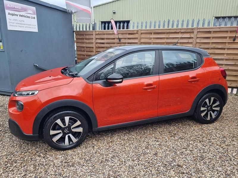 Used Citroën C3 Feel 110 HP (80 kW) 2017 Orange Hatchback