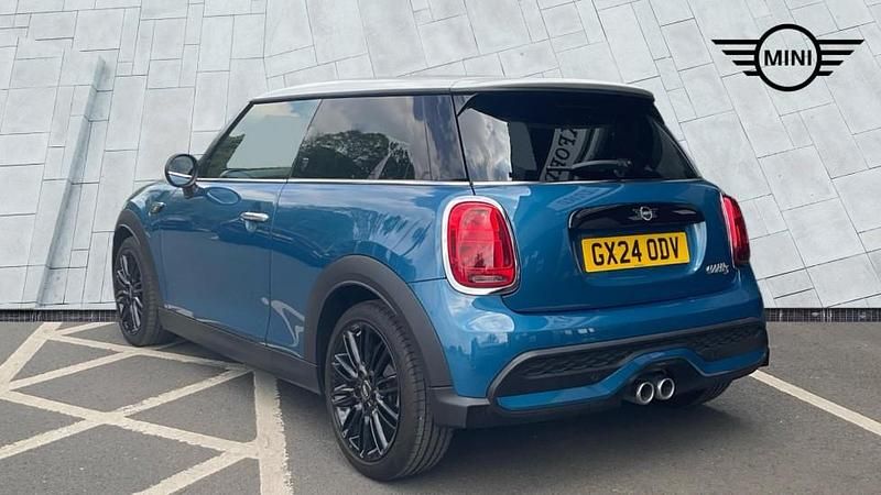 Usado Mini Cooper S Exclusive 176 HP (129 kW) 2024 Azul Citadino