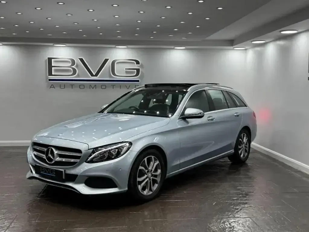 Used Mercedes C220 Premium 170 HP (125 kW) 2016 Silver Estate