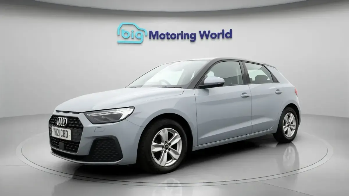 Käytetty Audi A1 2021 Harmaa Katumaasturi