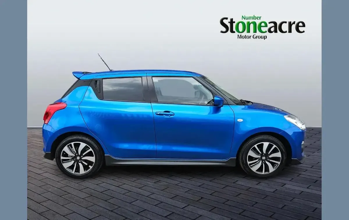 Used Suzuki Swift 90 HP (66 kW) 2019 Blue Hatchback
