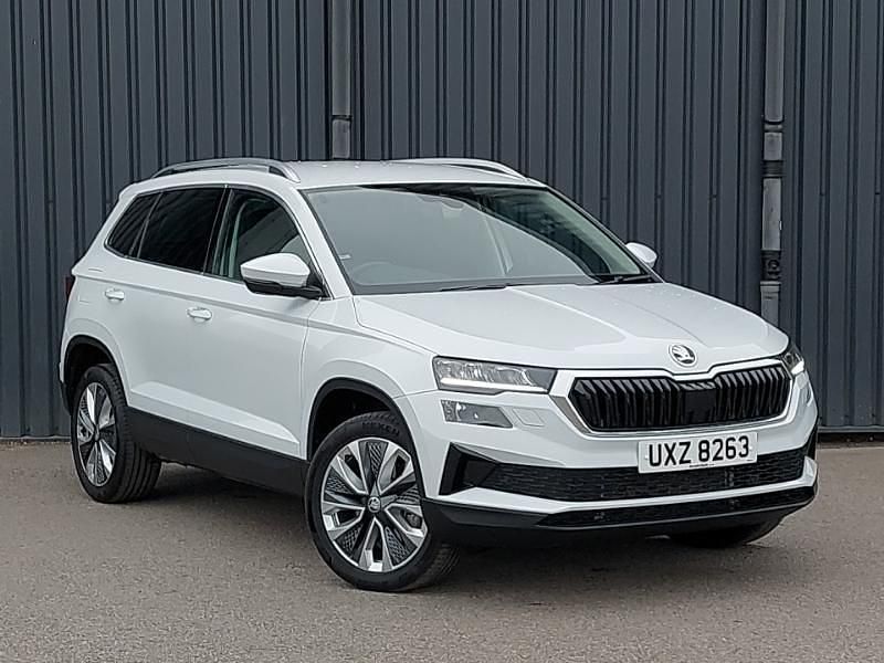 White Used 2024 Skoda Karoq SE L SUV | £26,998 (A bit pricey) - Image 1/4