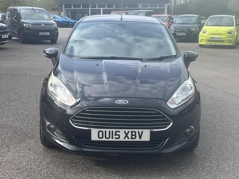 Używany Ford Fiesta Titanium X 2015 Czarny Hatchback