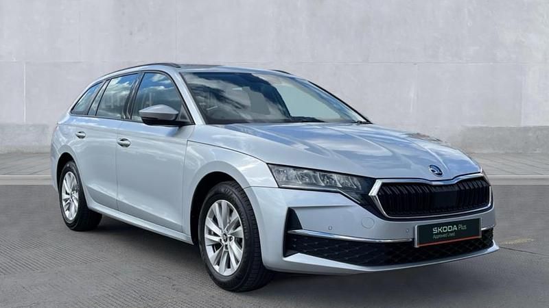 Used Skoda Octavia SE Technology 116 HP (85 kW) 2025 Brilliant silver