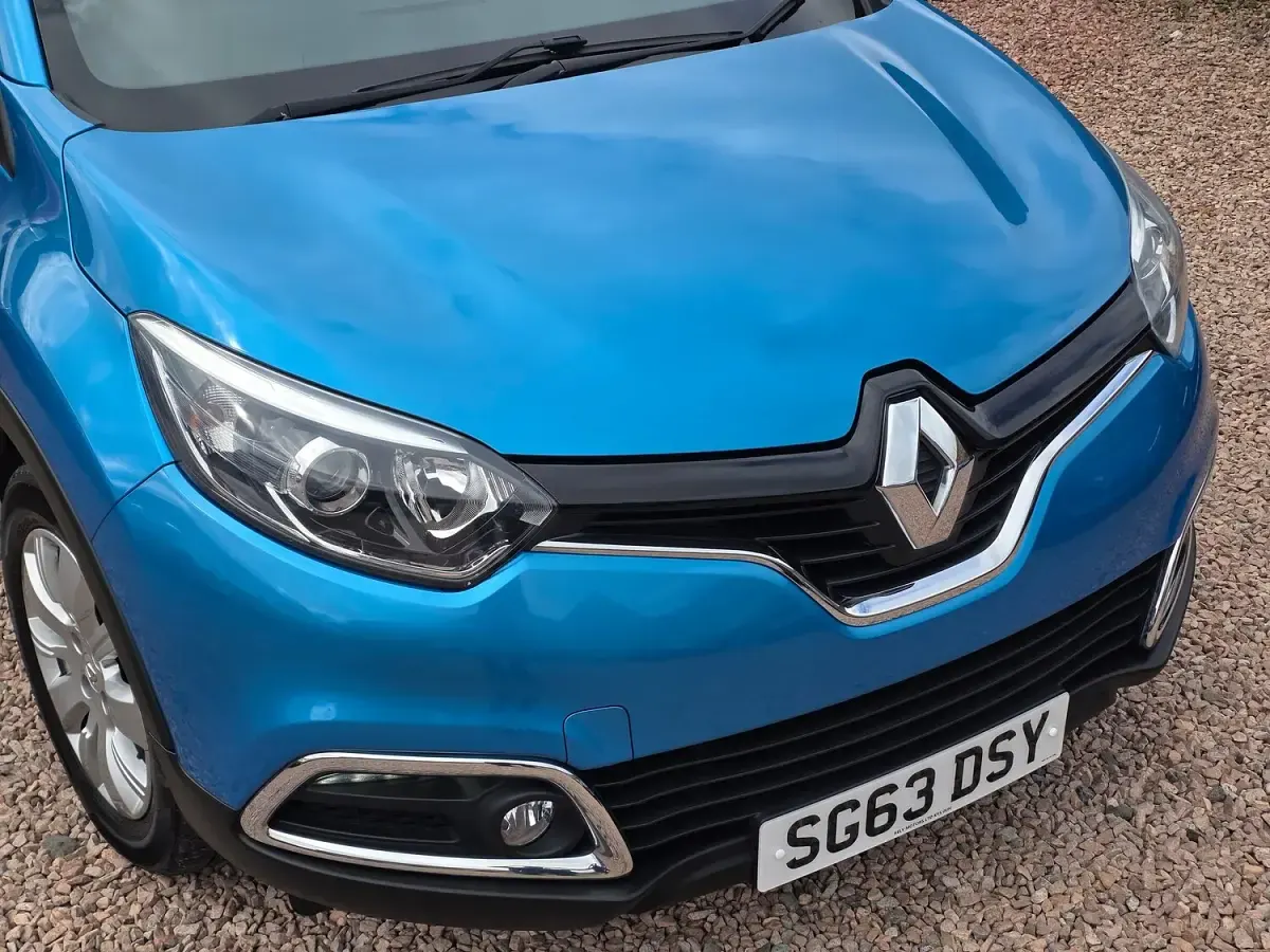 Used Renault Captur Expression+ 90 HP (66 kW) 2013 Blue SUV