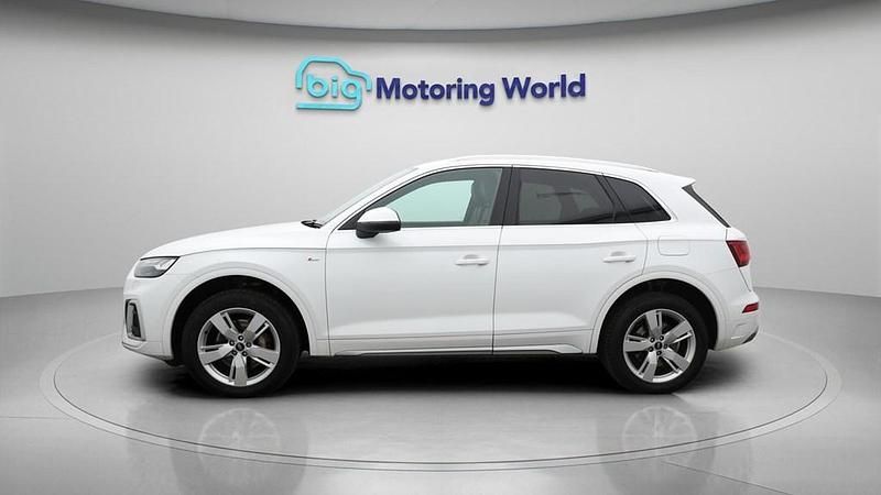 Used Audi Q5 S-Line 299 HP (219 kW) 2021 White SUV
