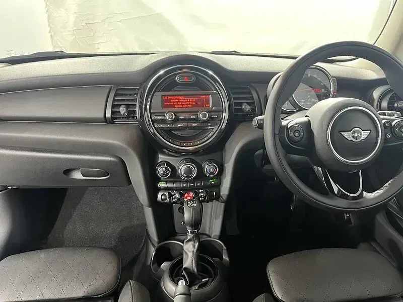 Used Mini ONE Hatch 102 HP (75 kW) 2017 Blue Hatchback