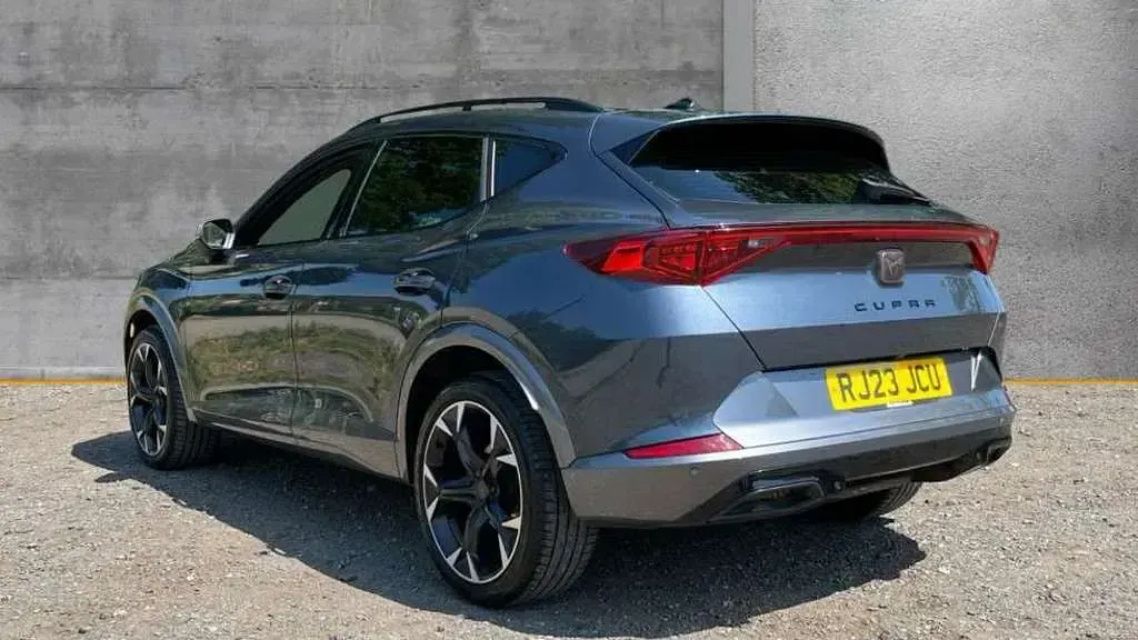Used Cupra Formentor 150 HP (110 kW) 2023 Grey SUV