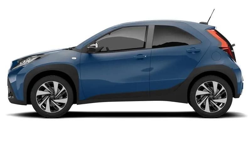 Usado Toyota Aygo X PURE 72 HP (52 kW) 2025 SUV