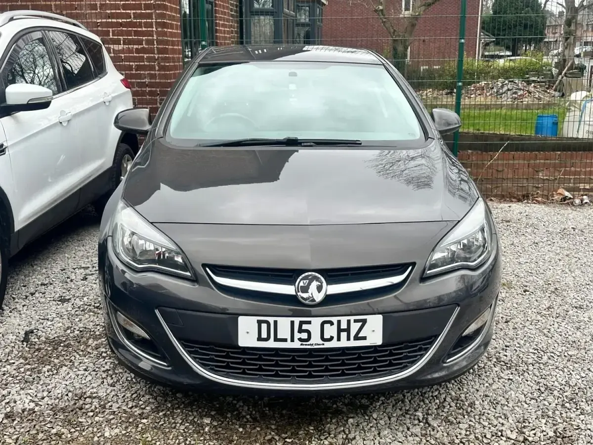 Used Vauxhall Astra SRi 2015 Grey Hatchback