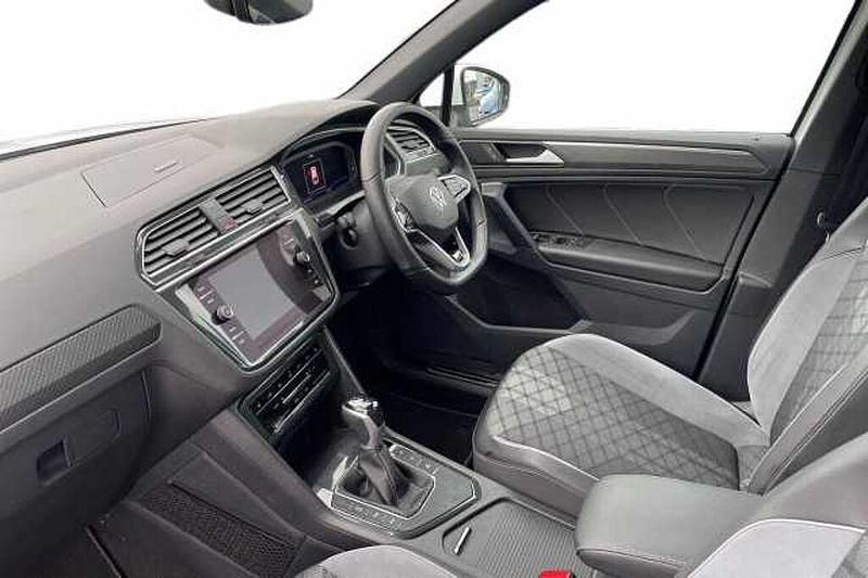 Used VW Tiguan R-line Edition 150 HP (110 kW) 2023 White SUV