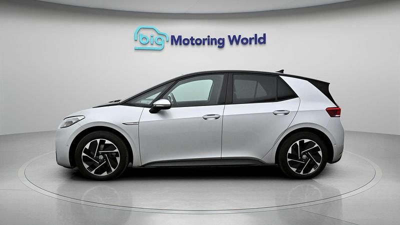 Used VW ID.3 Pro Performance 150 kW (204 HP) 2023 Silver Hatchback