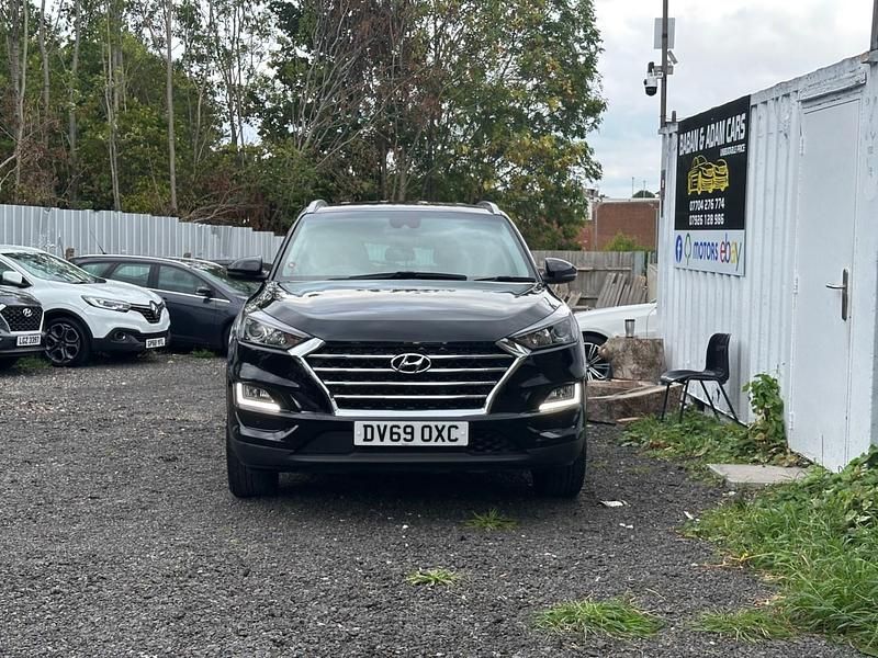 Black Used 2019 Hyundai Tucson SE SUV | £8,290 - Image 1/4