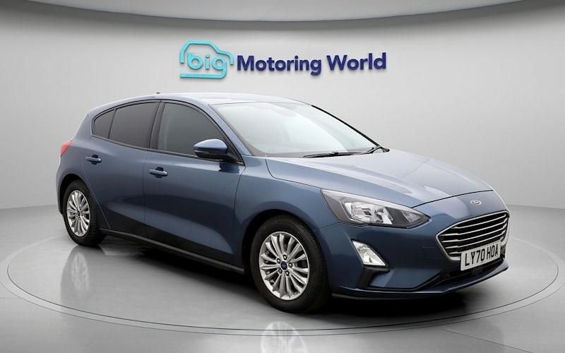 Used Ford Focus Titanium 125 HP (91 kW) 2021 Blue Hatchback