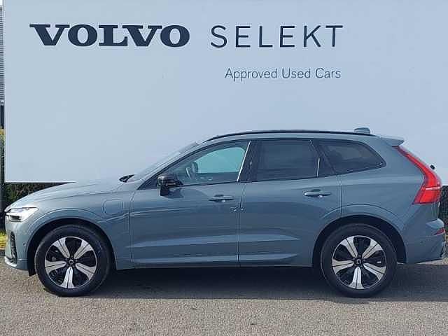 Used Volvo XC60 Plus 350 HP (257 kW) 2023 Grey SUV