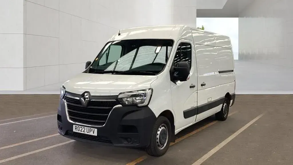 Used Renault Master Business 135 HP (99 kW) 2022 White MPV