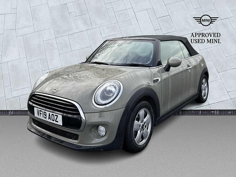 Używany Mini Cooper Classic 134 KM (98 kW) 2019 Szary Hatchback