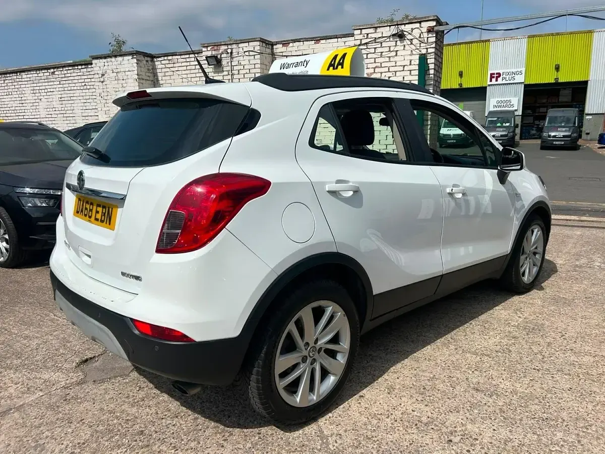 Used Vauxhall Mokka X Active 2018 White SUV