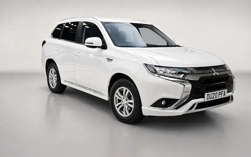 Used Mitsubishi Outlander P-HEV 224 HP (164 kW) 2020 Estate