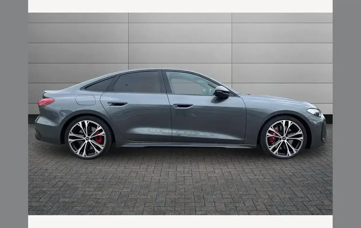 Used Audi S5 Advanced 367 HP (269 kW) 2024 Grey Estate