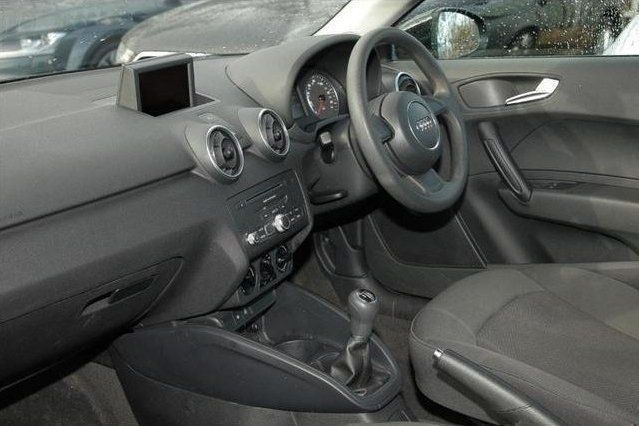 Begagnad Audi A1 2010 Halvkombi