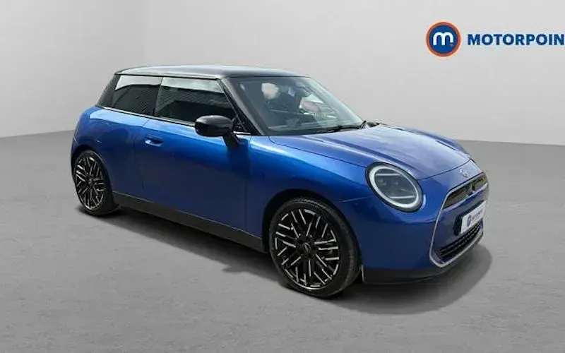 Used Mini Cooper Exclusive 160 kW (218 HP) 2024 Hatchback