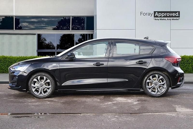 Used Ford Focus ST-Line 2024 Black Hatchback